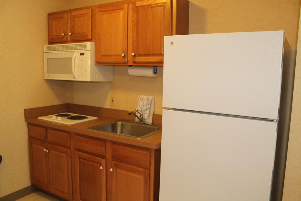 Days Inn & Suites By Wyndham Bridgeport - Clarksburg Camera foto