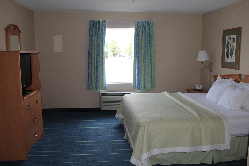 Days Inn & Suites By Wyndham Bridgeport - Clarksburg Camera foto