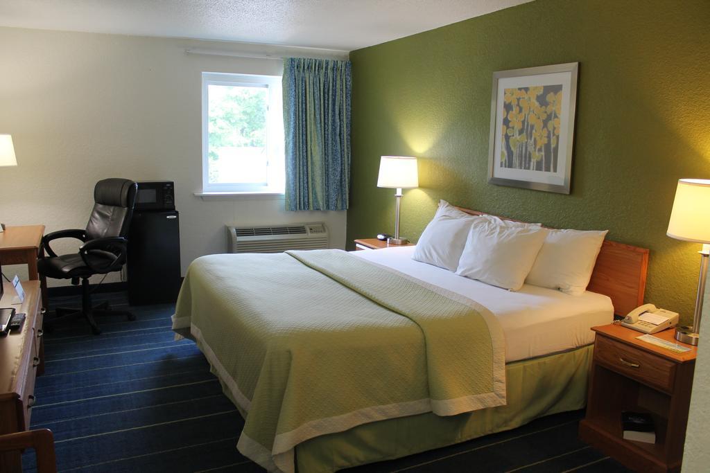 Days Inn & Suites By Wyndham Bridgeport - Clarksburg Camera foto