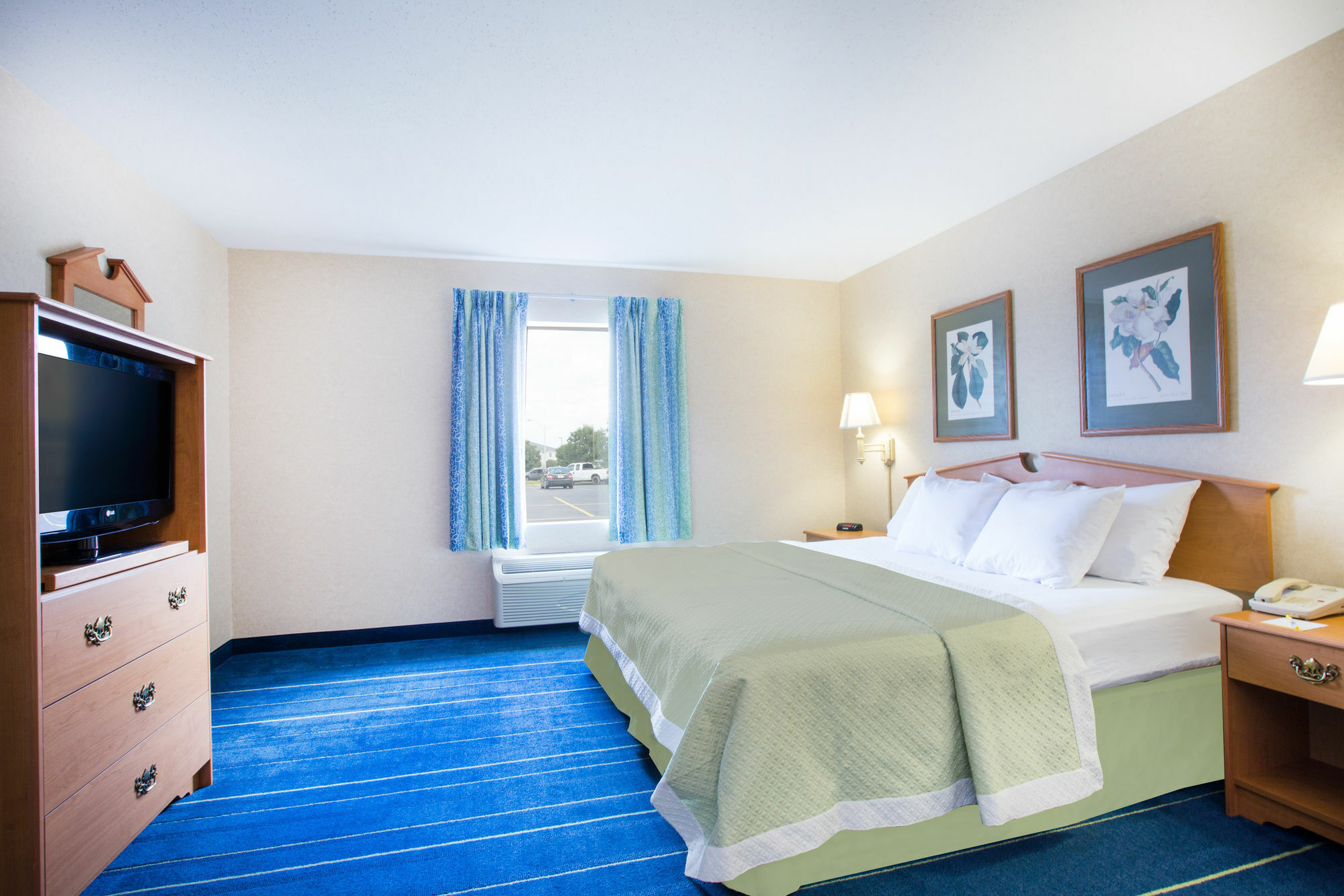 Days Inn & Suites By Wyndham Bridgeport - Clarksburg Esterno foto